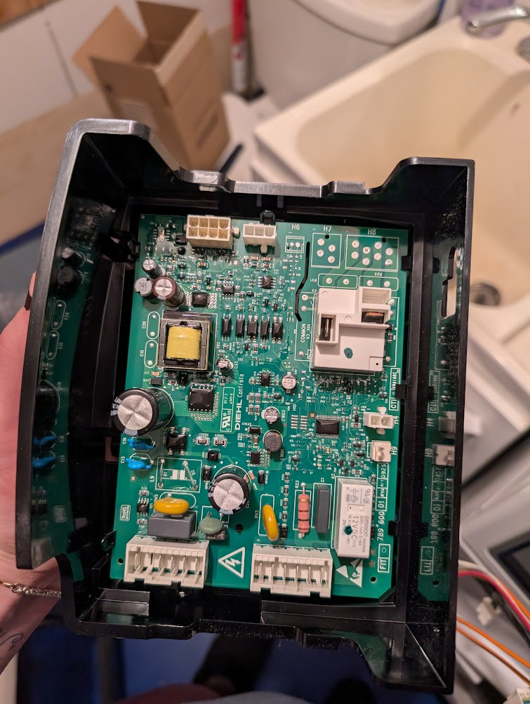 Connector positions of the wrong board